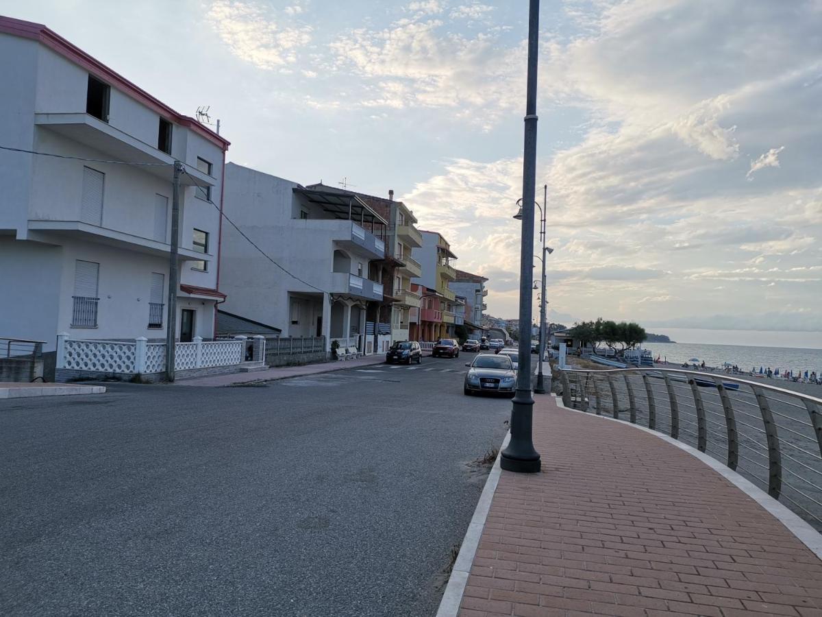 Un Posto Al Sole Bed & Breakfast Torretta  Exterior photo