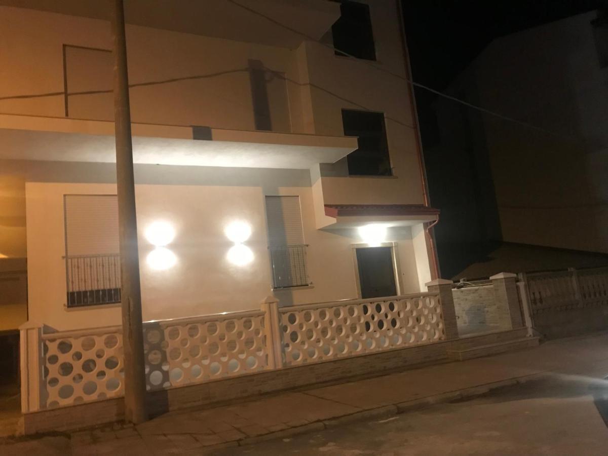 Un Posto Al Sole Bed & Breakfast Torretta  Exterior photo